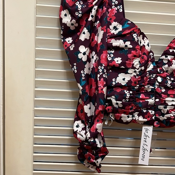 For Love And Lemons Penny Blouse in Fuchsia, Size XSmall - Picture 7 of 16